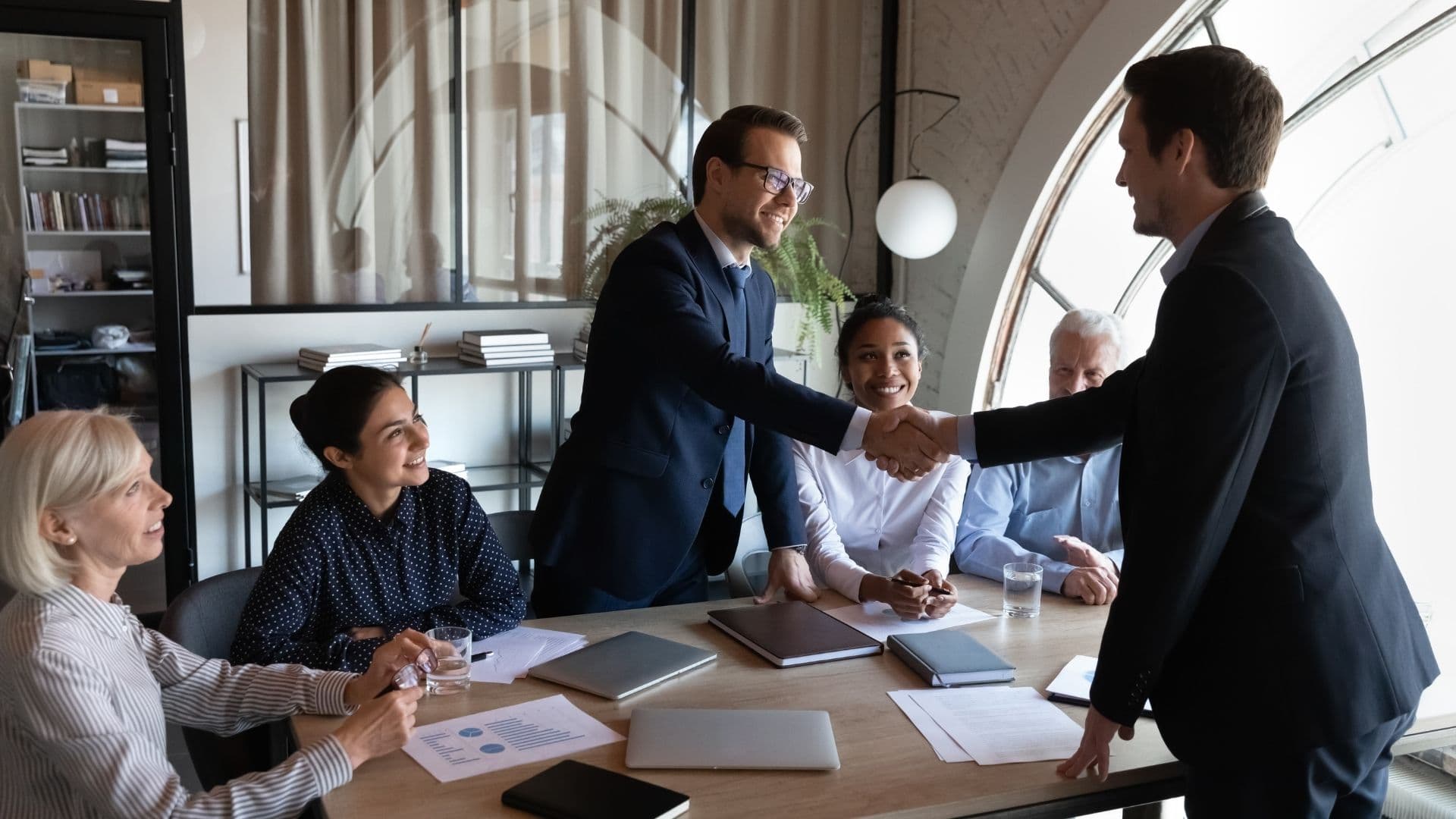 What Are the Top 5 HR Outsourcing Providers in the UAE?